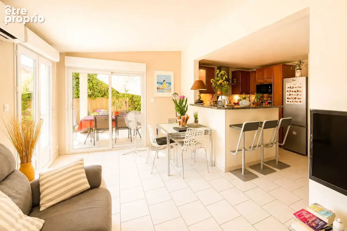 Pavillon t4 avec jardin 800m de la mer - photo 4