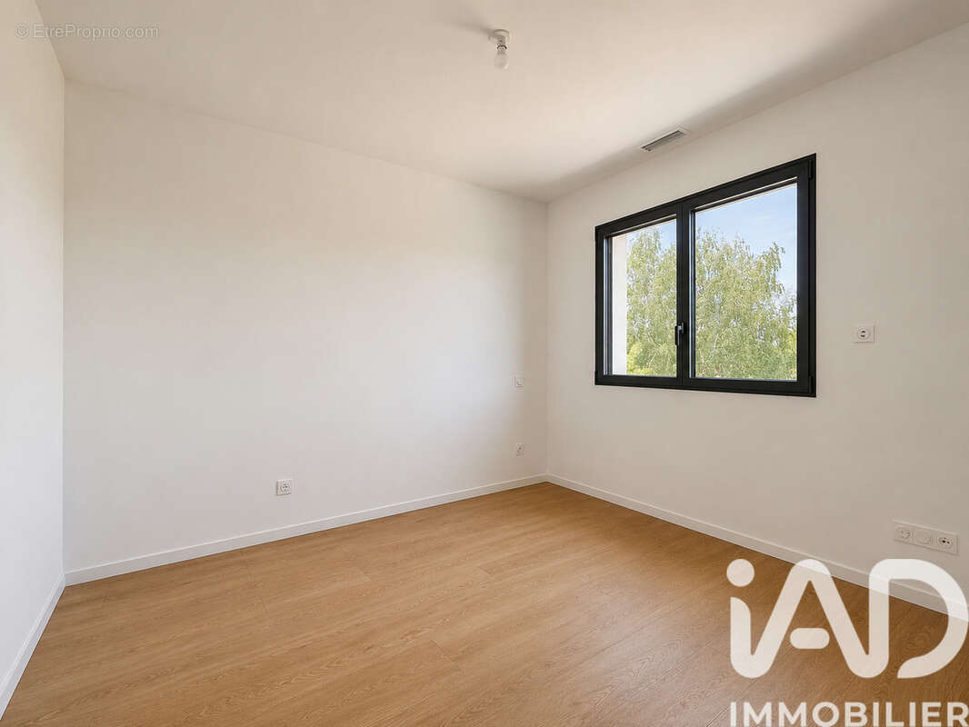 Maison 120 m² à Noe  - photo 9