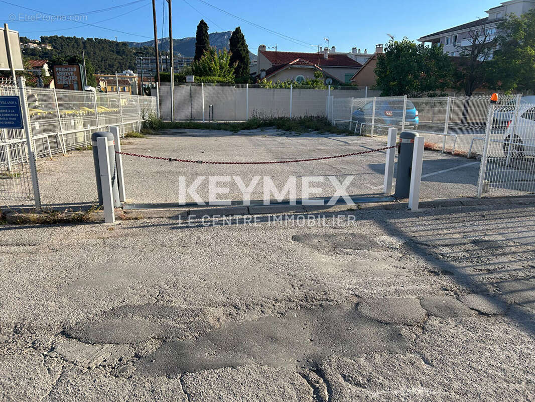 Commerce à LA GARDE