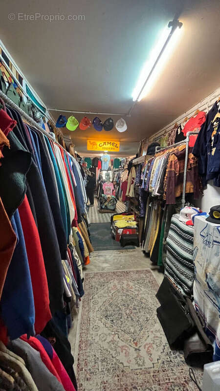 Commerce à PARIS-3E