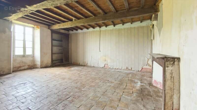 Propriété à vendre 3 pièces Maison 132 m2 avec 40 m2 de garage et grange de 210 m2 BOURNEL (47) - photo 11