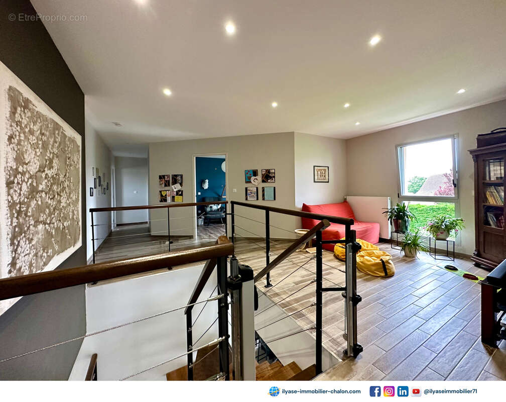VENDU ! Maison 225 m2  5 ch  1217 m2 - photo 16