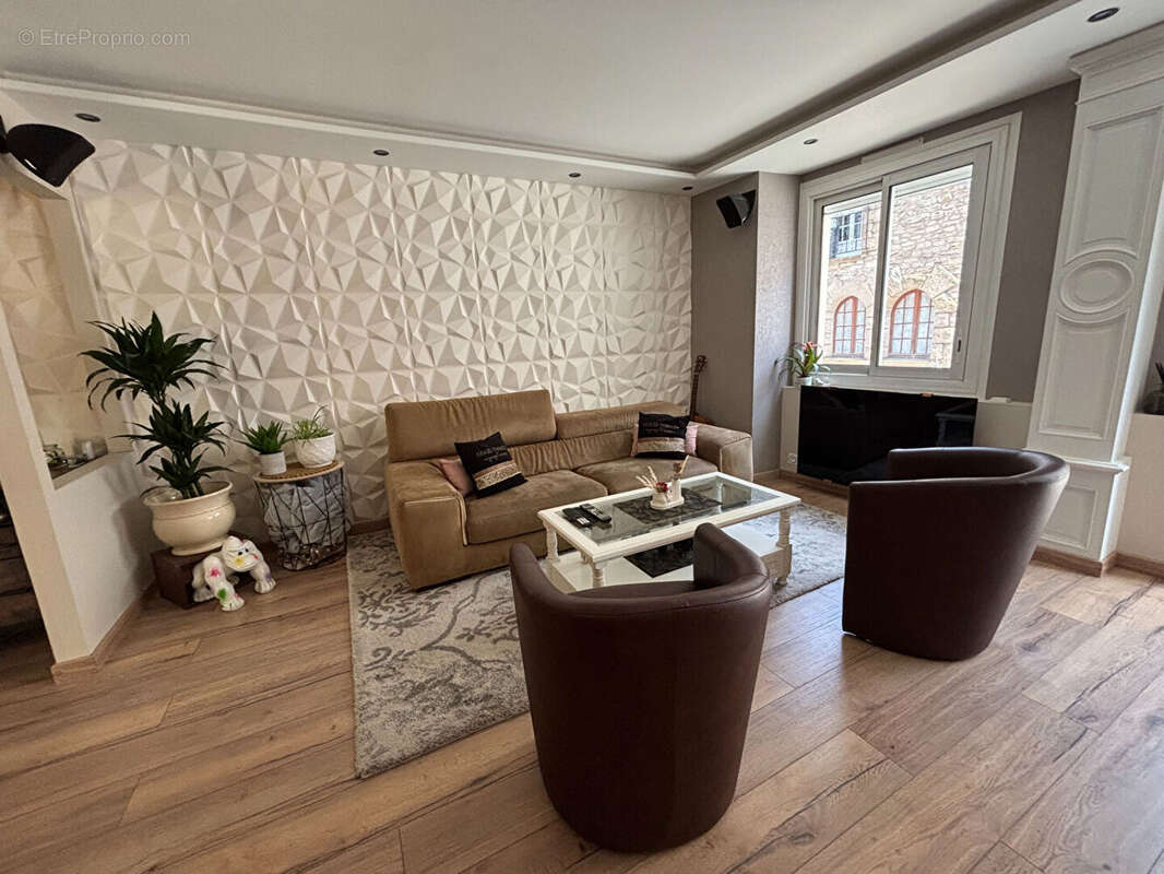 Maison familiale avec dépendance au coeur de Herbignac - photo 5