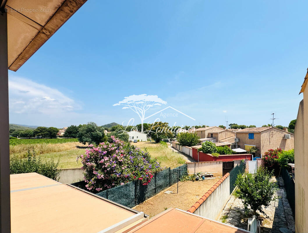 Appartement à LA LONDE-LES-MAURES