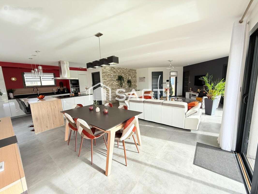 Photo 3 - Maison à MELRAND