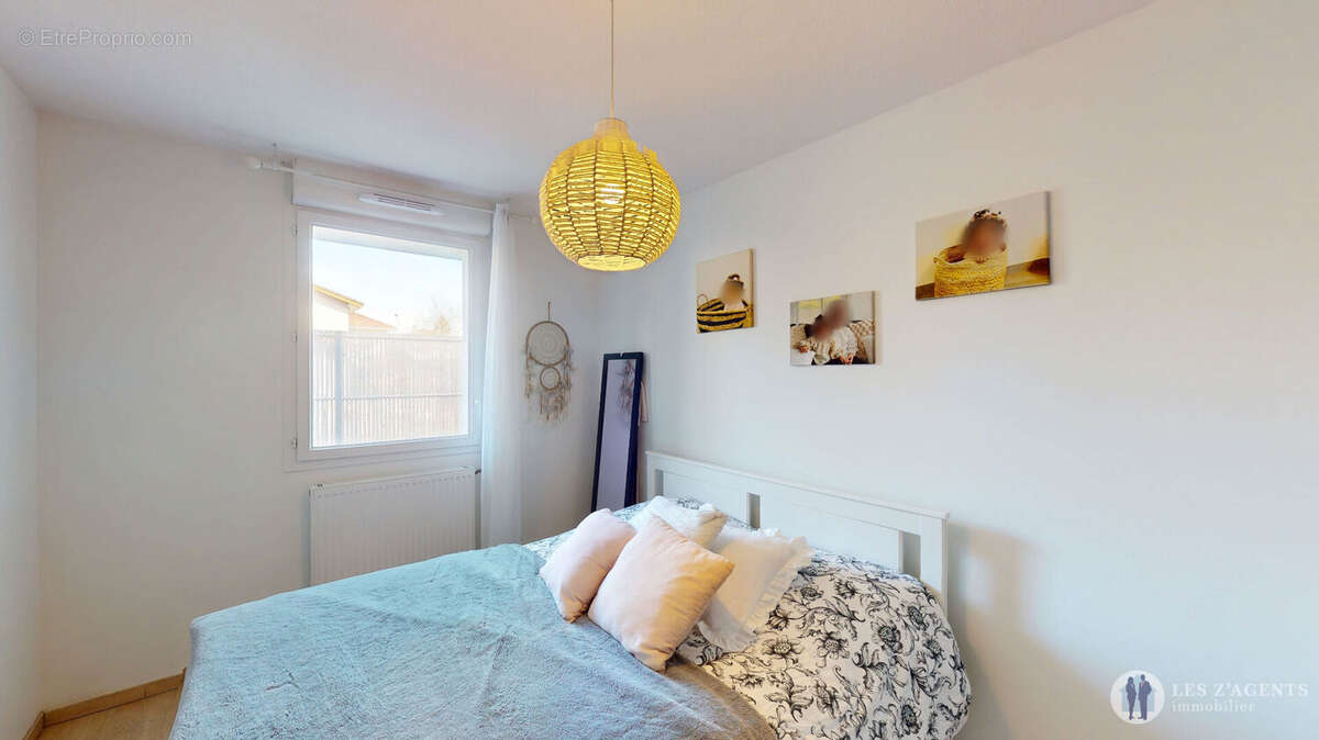 Appartement à SAINT-MARTIN-D'HERES