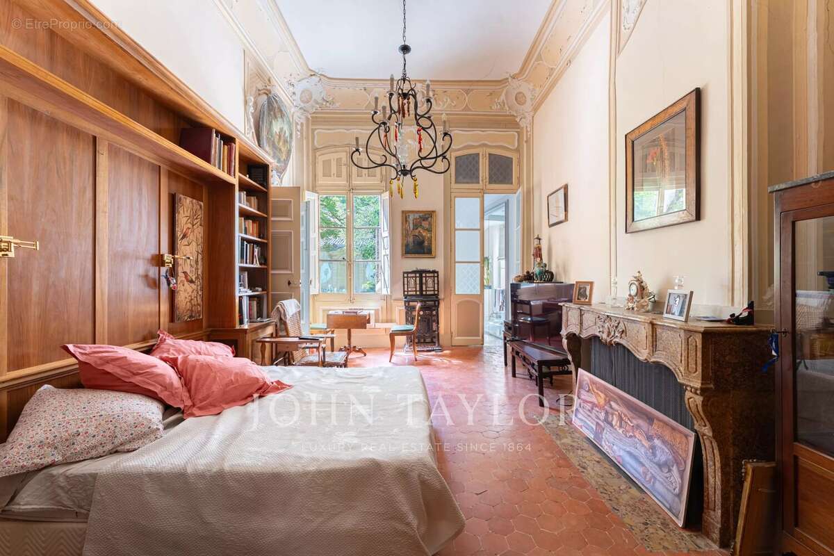 Appartement d'exception avec jardin et piscine au cœur du quartier Mazarin - photo 26