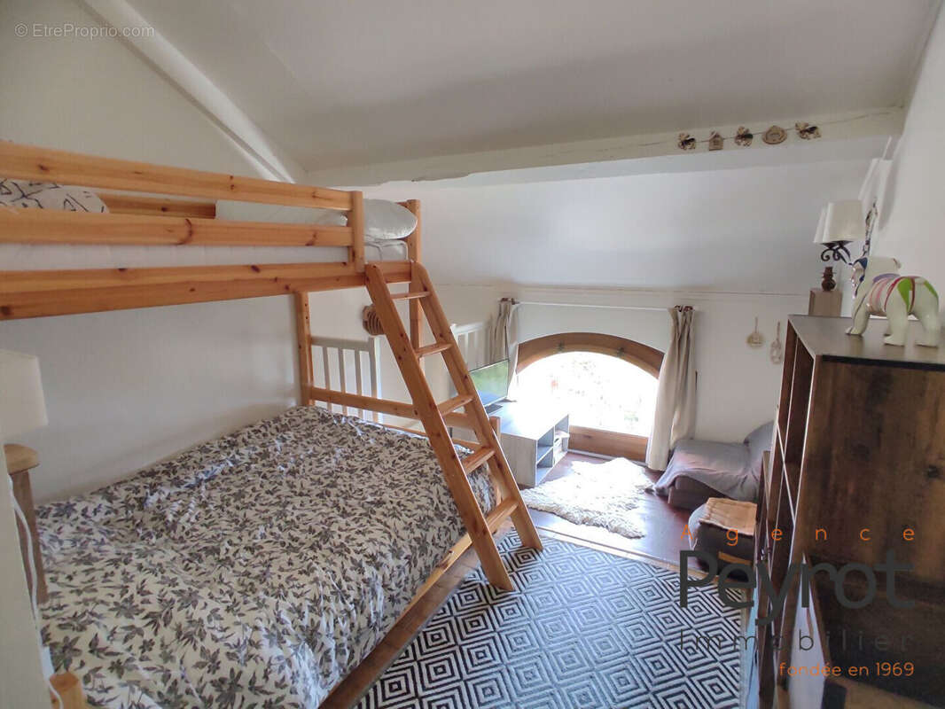 Appartement à LES ANGLES