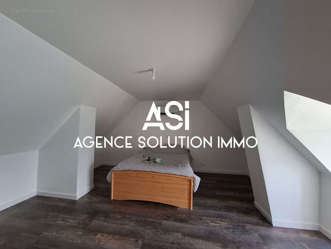 Maison à SAINT-PIERRE-SUR-ERVE