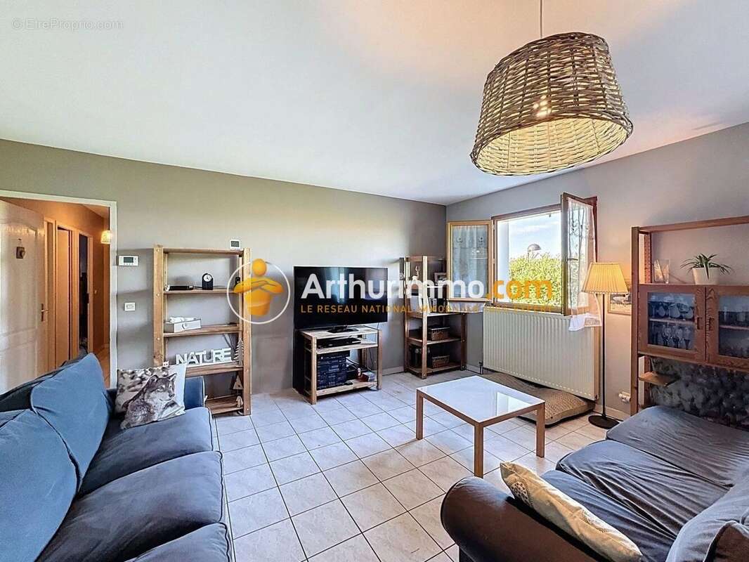 Maison à L&#039;ISLE-D&#039;ABEAU