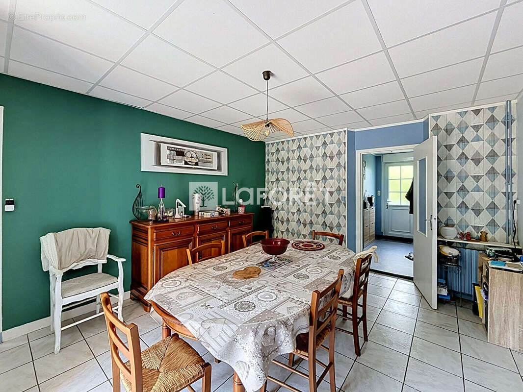 Maison La Ferriere Aux Etangs 5 pièces 79 m2 - photo 3