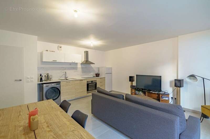 Appartement à MARSEILLE-9E