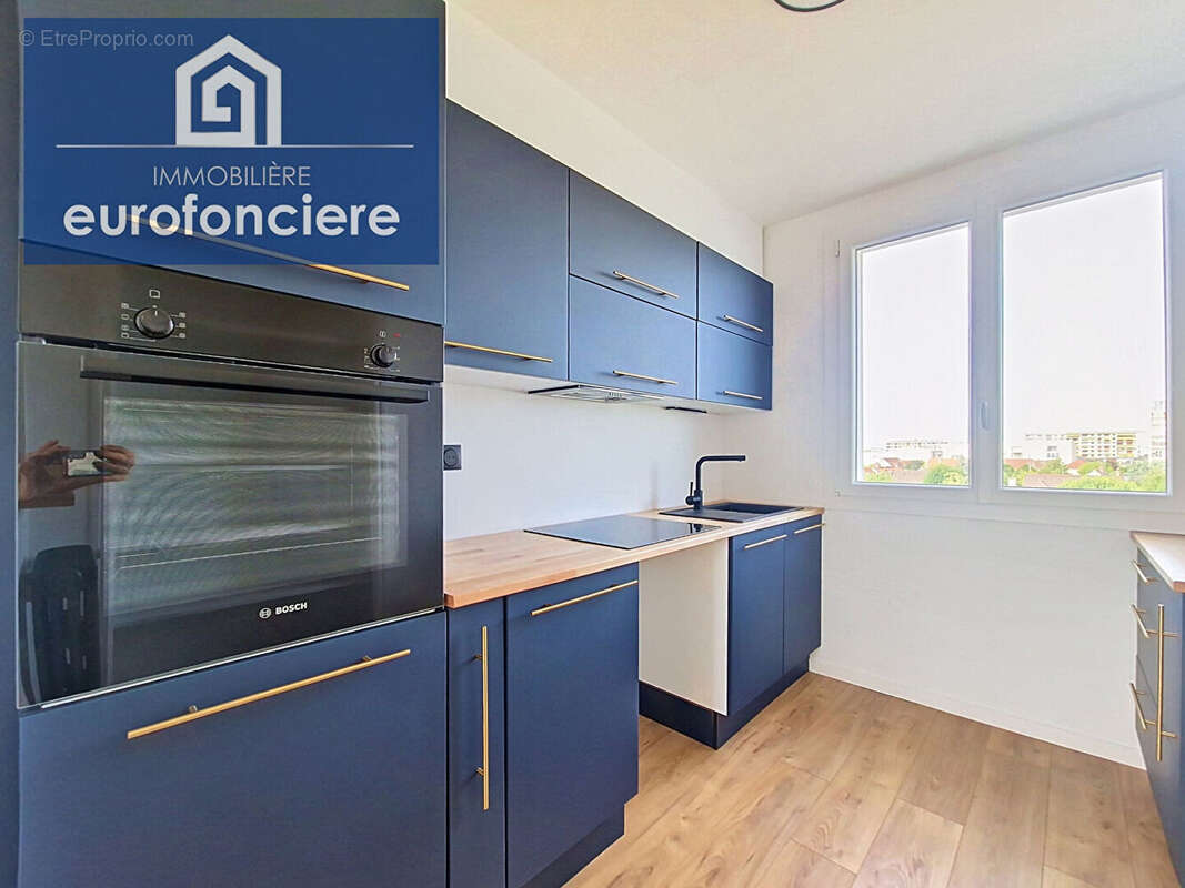 Appartement Saint André Les Vergers 4 pièces - photo 3