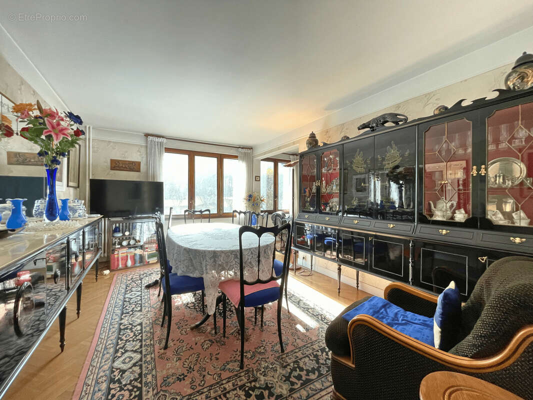 Appartement à NOISY-LE-SEC