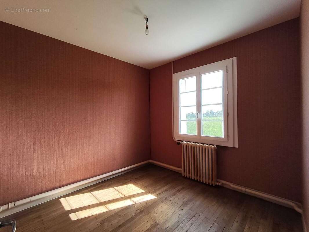 Maison à MONTEMBOEUF