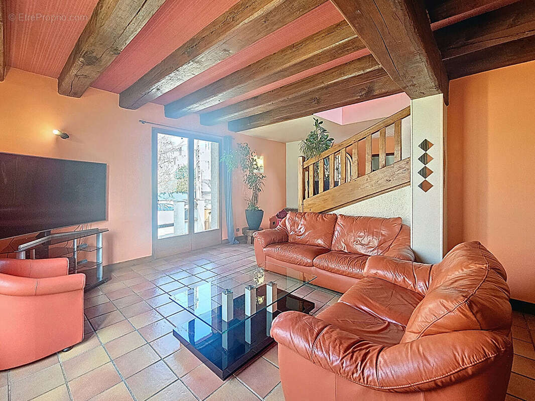 Maison à CHEVILLY-LARUE