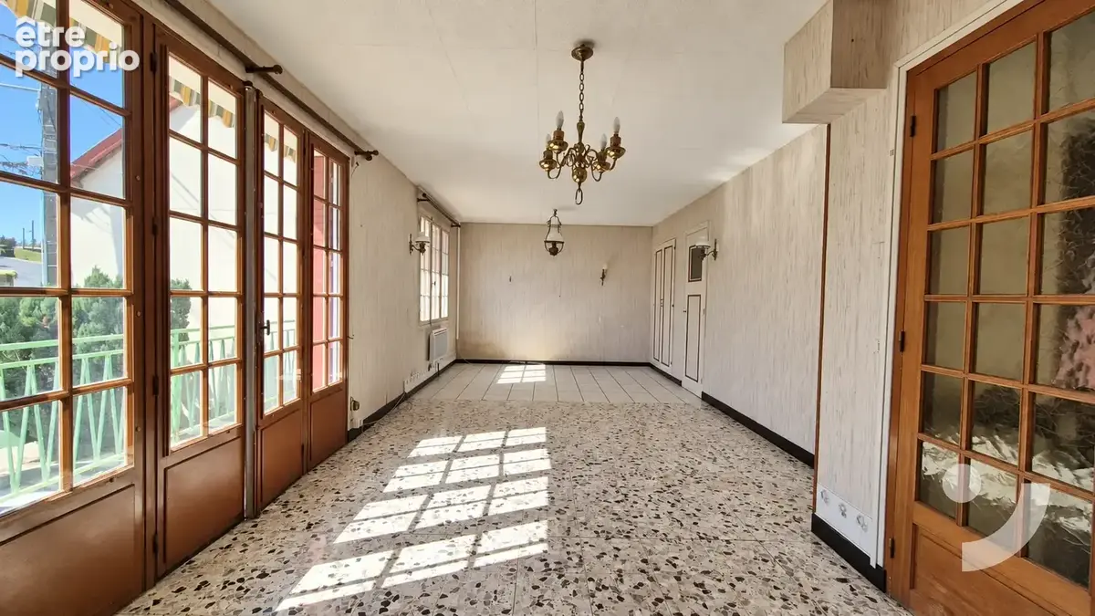 Maison 98 m2   3 chambres, sous-sol complet et grand terrain   Étoges - photo 1