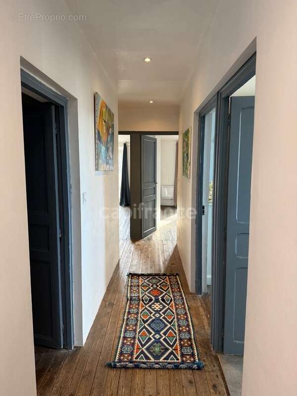 Maison de caractère de 267 m² avec atelier de 83 m² et projet de terrasse tropézienne - photo 14
