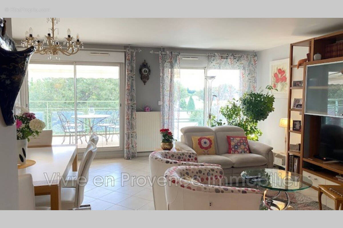 Appartement à LE PONTET