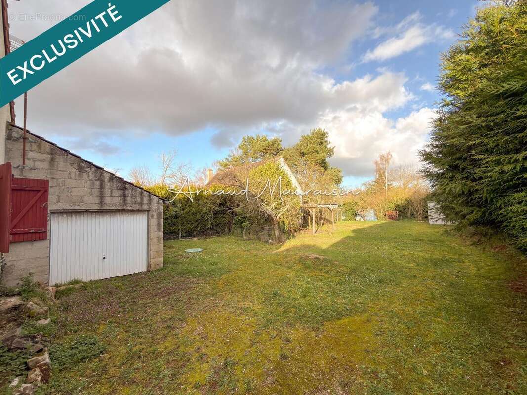 Photo 3 - Maison à THIERS-SUR-THEVE