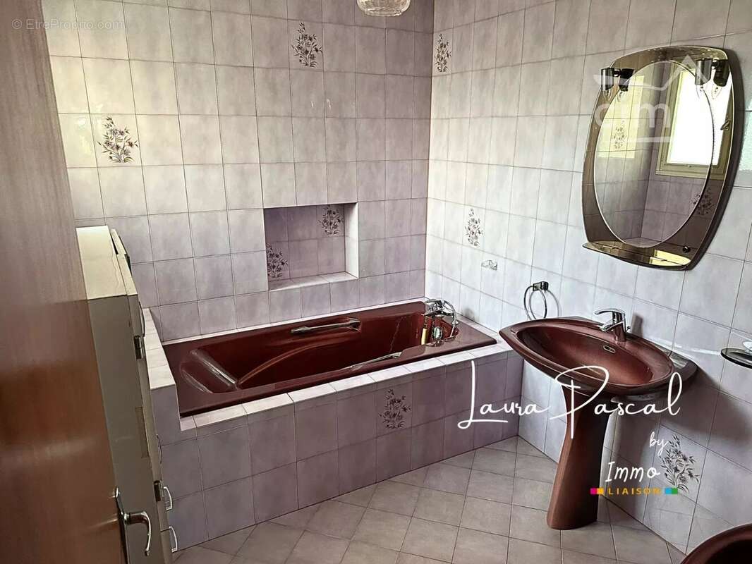 Maison à PLEINE-SELVE