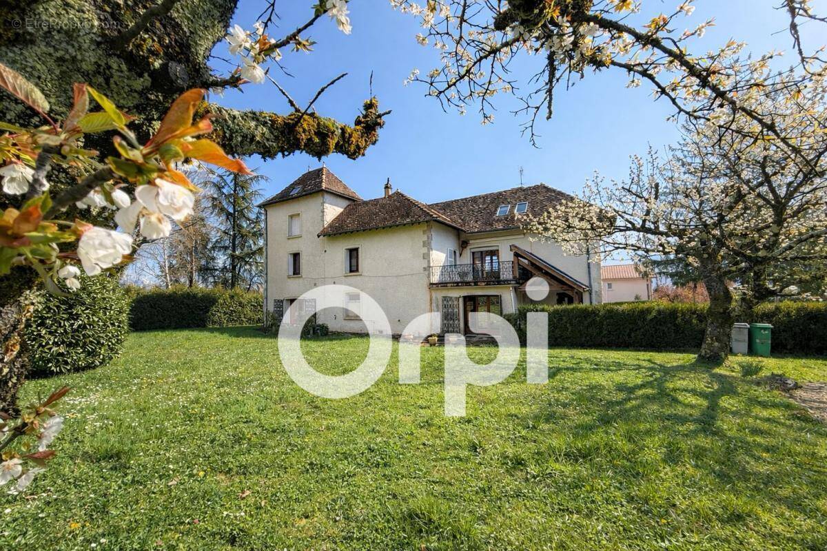 Maison à MONTBONNOT-SAINT-MARTIN