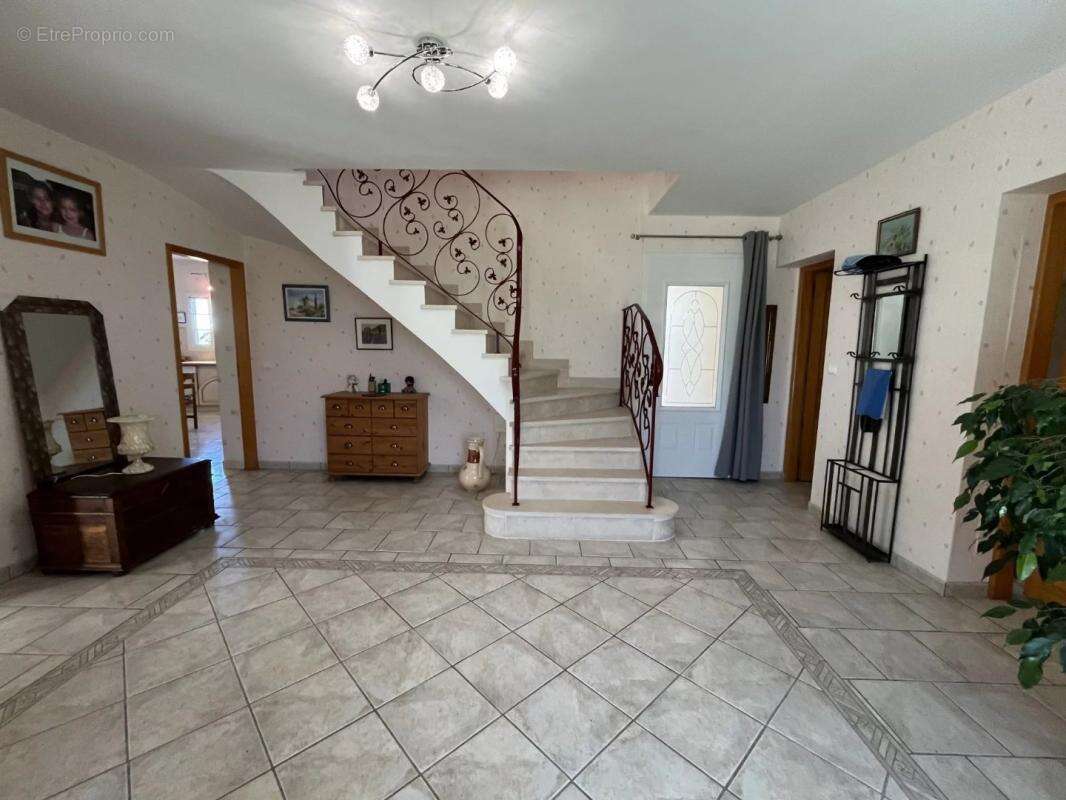 Maison à BECHERESSE