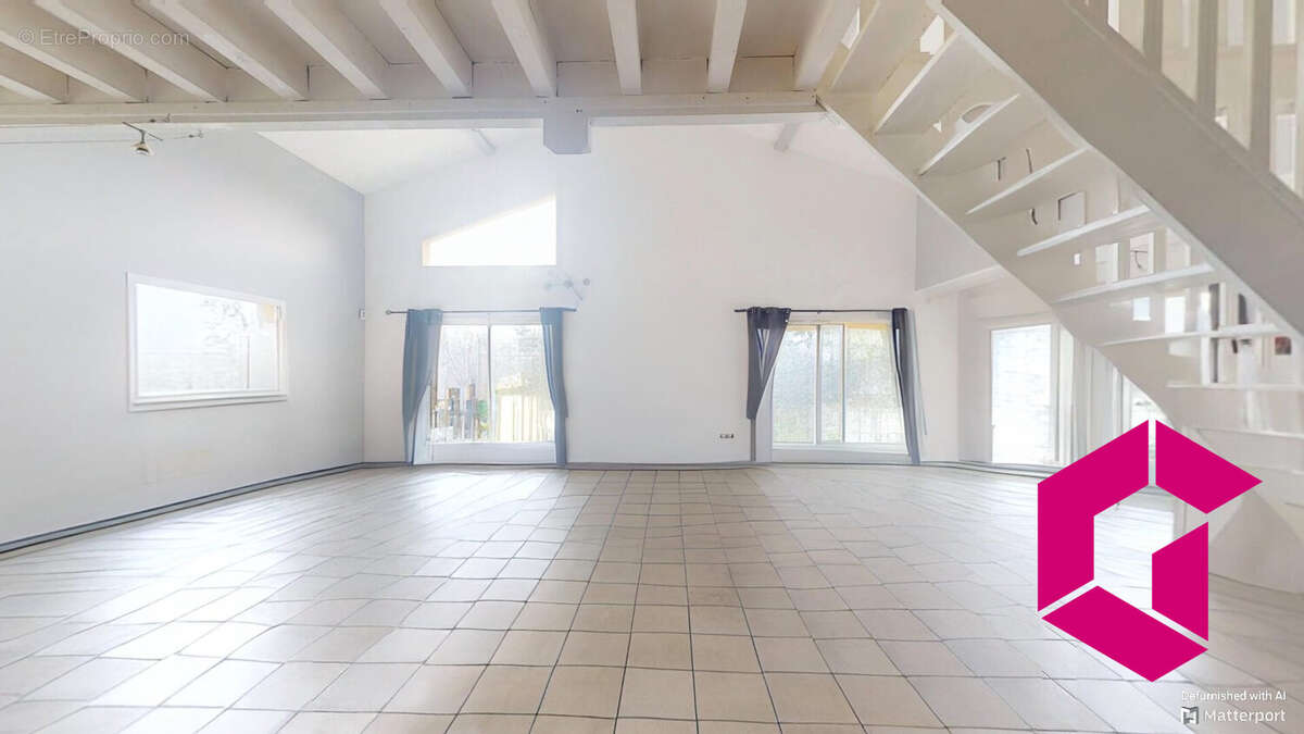 Maison à SAINT-GEORGES-HAUTE-VILLE