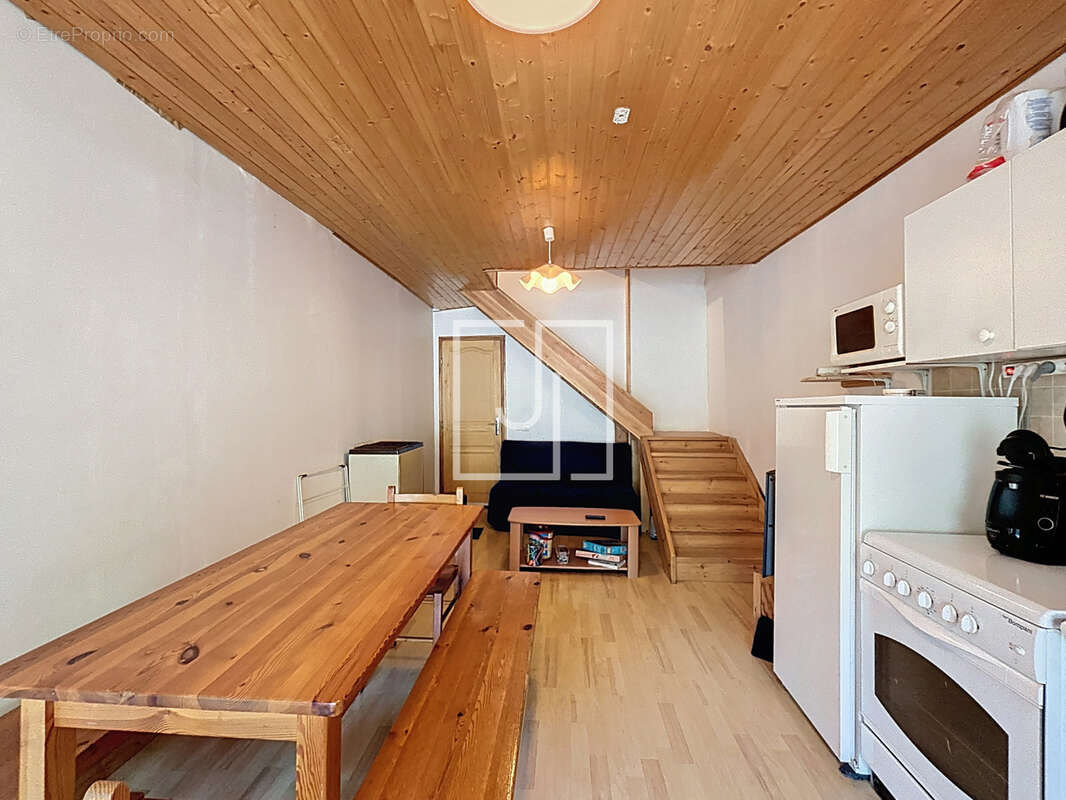 Maison à LA CONDAMINE-CHATELARD