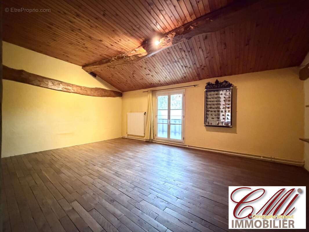 Maison à VAL-DE-VIERE