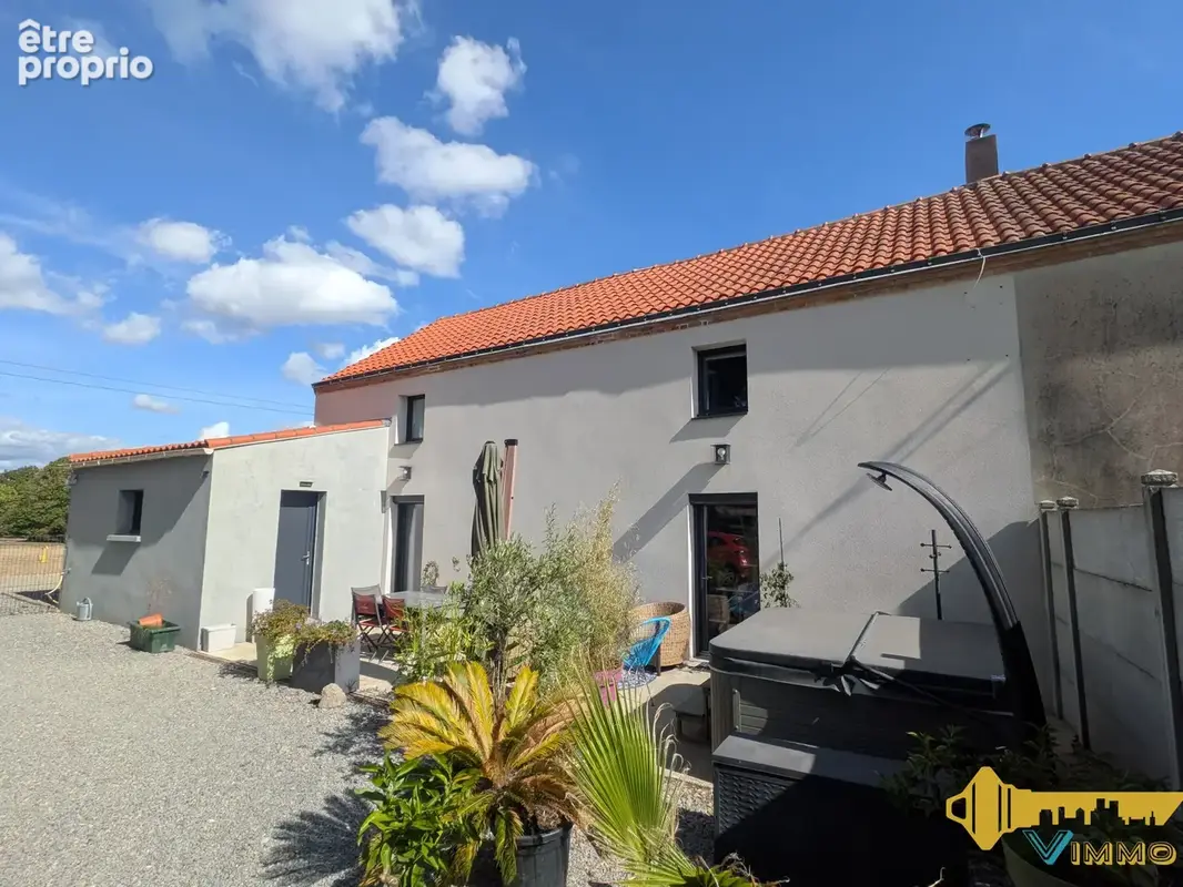 ROUANS - Maison 3 chambres au milieu des champs - photo 2