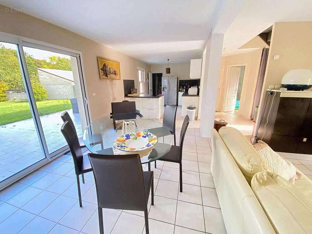 Photo 7 - Maison à COMPIEGNE