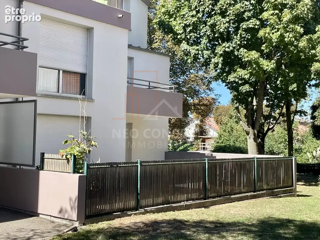 Bel appartement en rez-de-jardin de type 3 pièces de 67,06 m² Carrez à BISCHHEIM. - photo 15