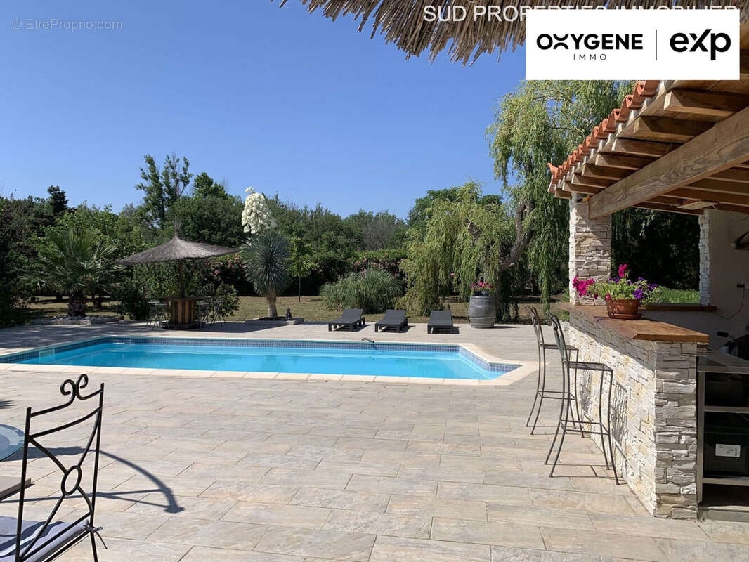 Maison 200 m² à Le Soler  - photo 5