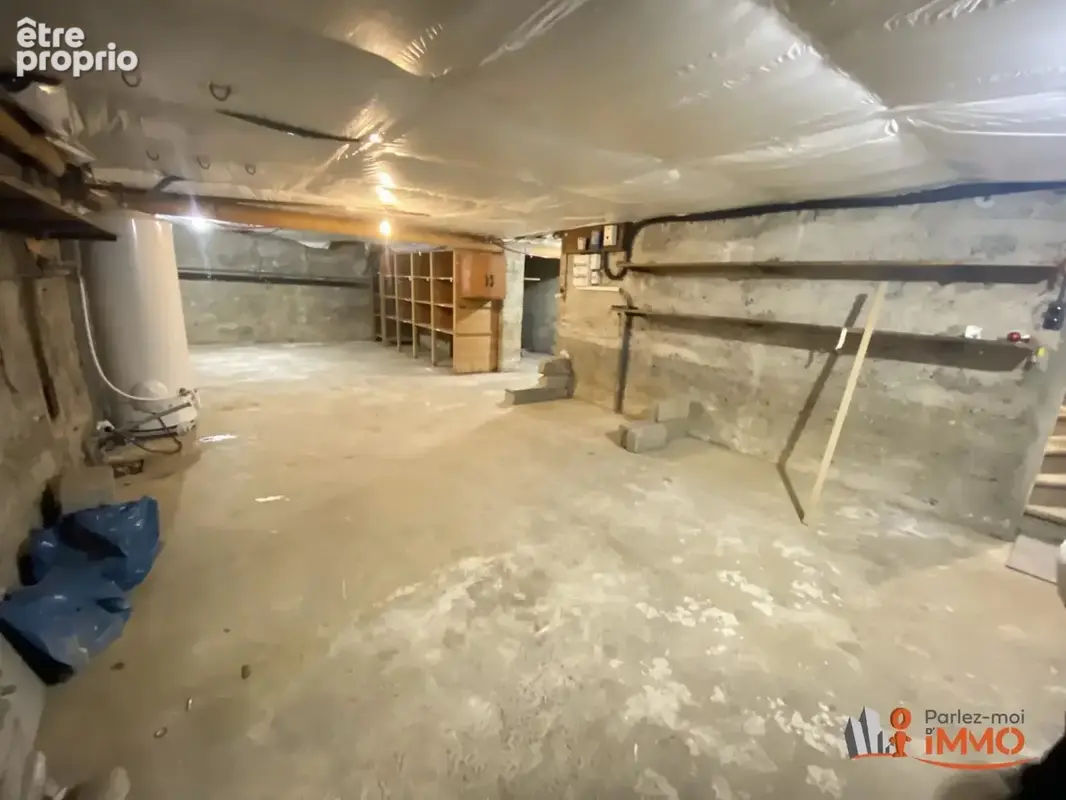 VAULX-MILIEU – Charme des années 50 au coeur du village - photo 14