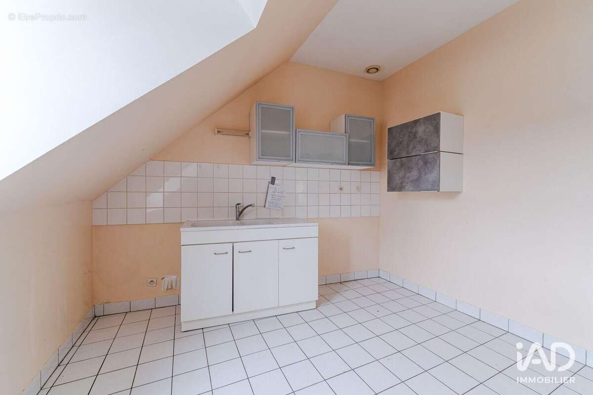 Photo 5 - Maison à CHARENTILLY