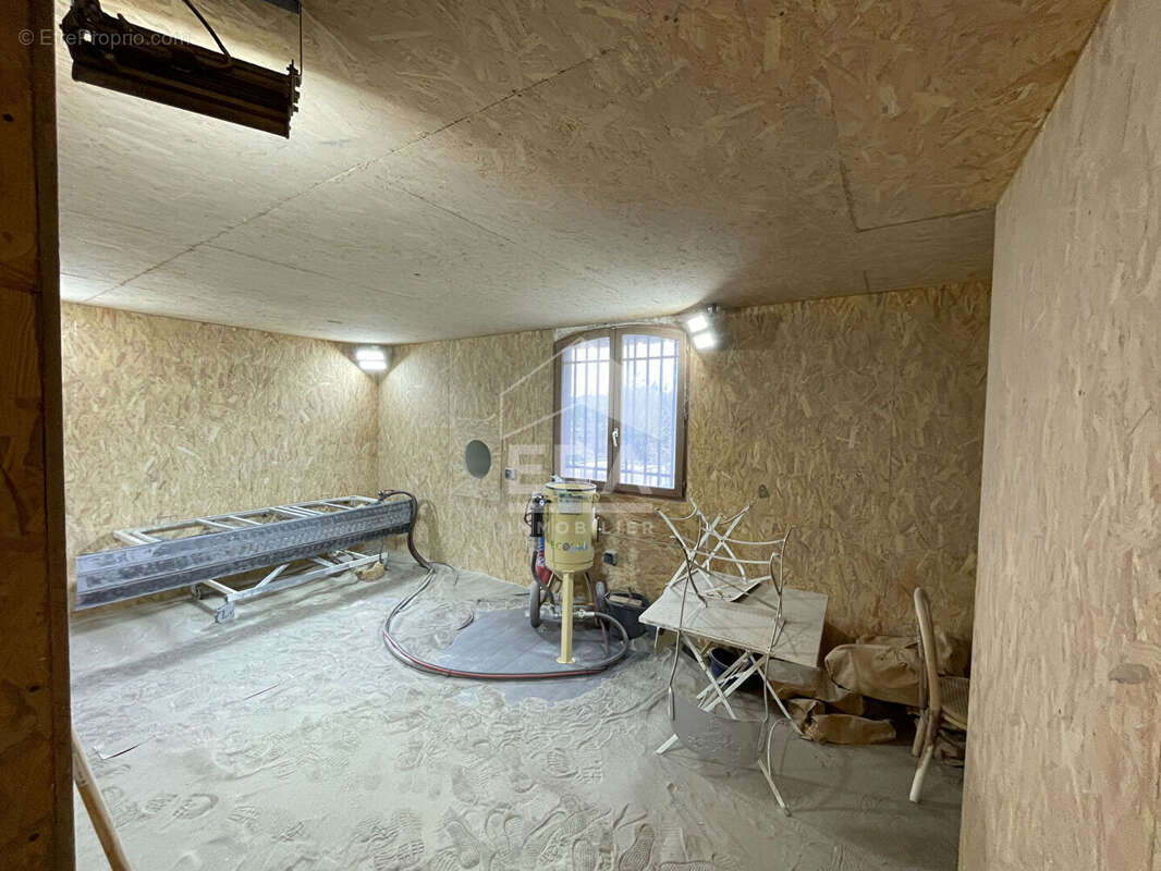 Local commercial 463m² à soumoulou - photo 4