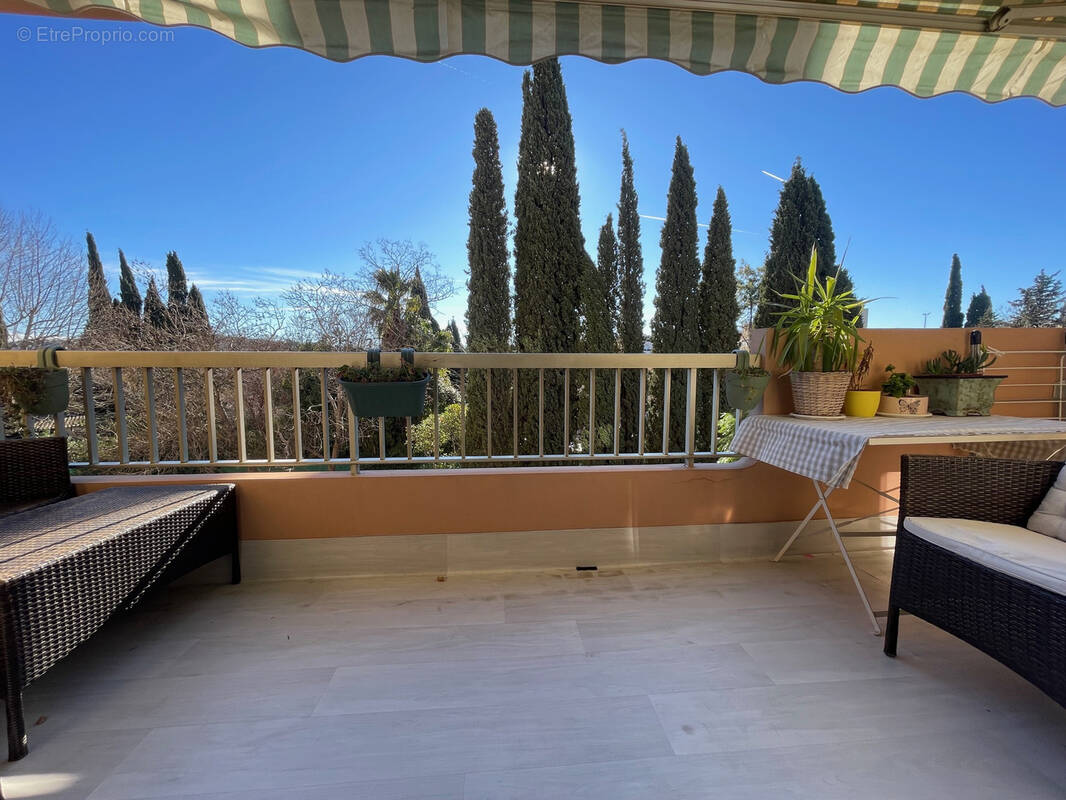 Appartement à FREJUS