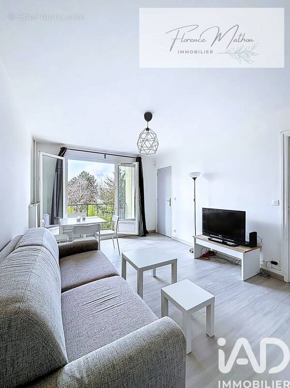 Photo 1 - Appartement à SAINT-MAUR-DES-FOSSES