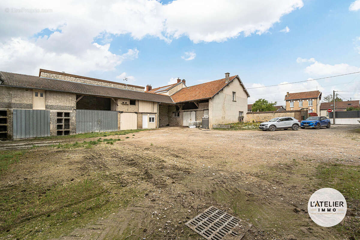 Maison à BETHENIVILLE