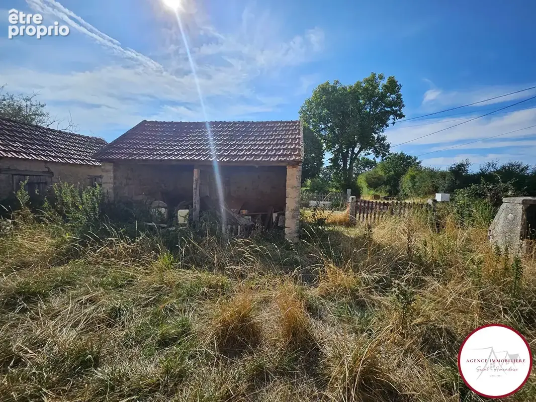 Maison de caractère à rénover , Lurcy-Lévis, 65 m² sur 6000 m² de terrain arboré - photo 12