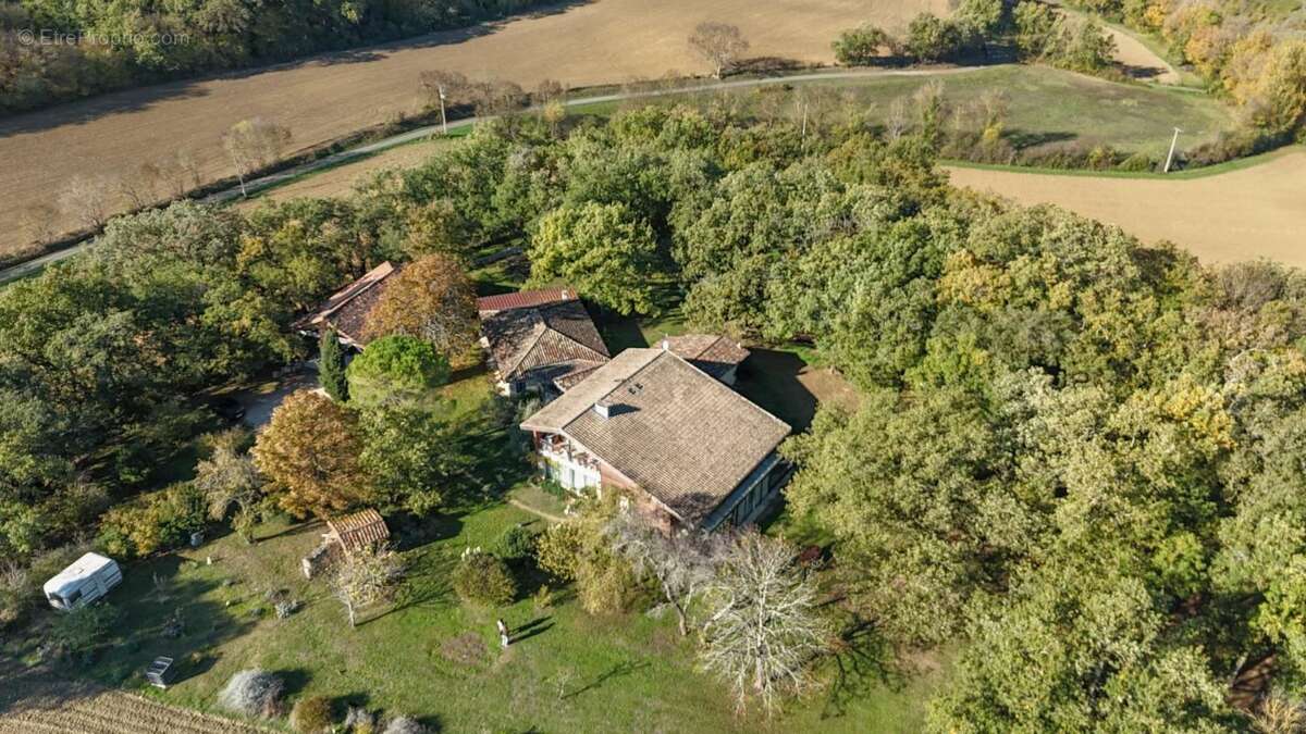 Maison à BEAUMONT-DE-LOMAGNE