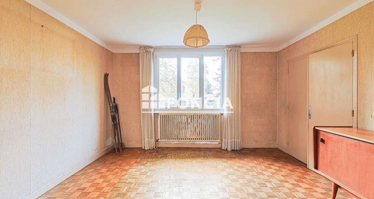 Appartement à SAINT-MARTIN-D&#039;HERES