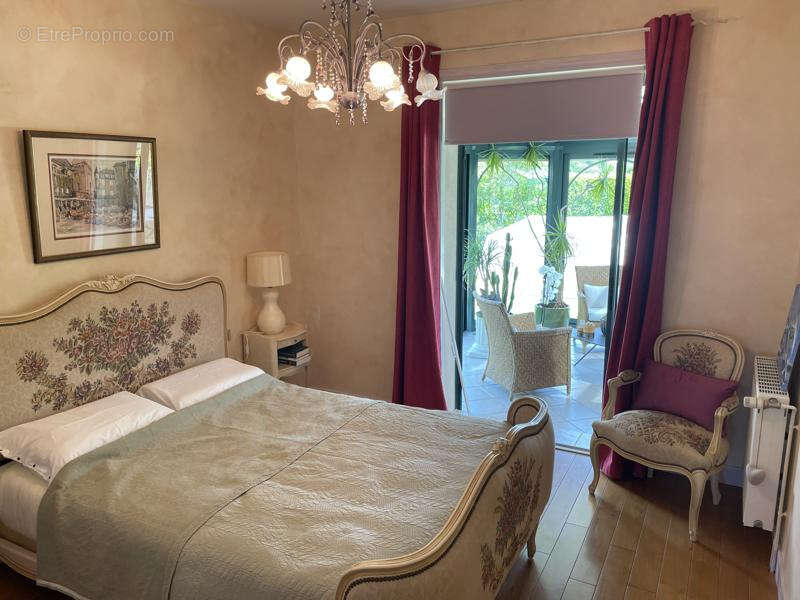 Maison à ARNAC-POMPADOUR