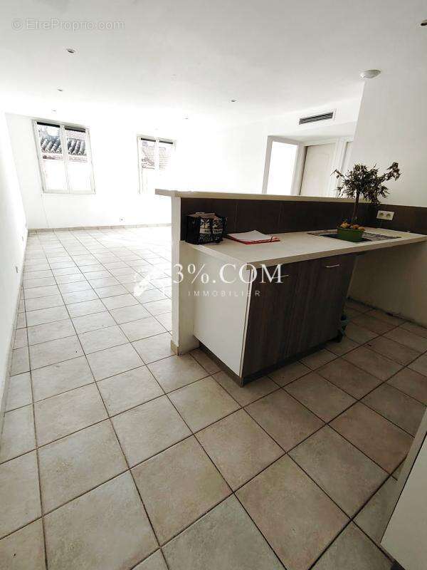 Appartement à COGOLIN