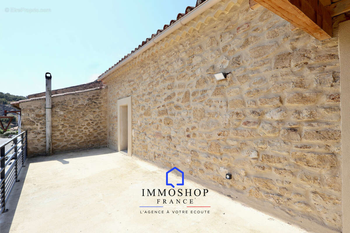 Maison de ville T5 - Rognes Village (13840) - photo 3