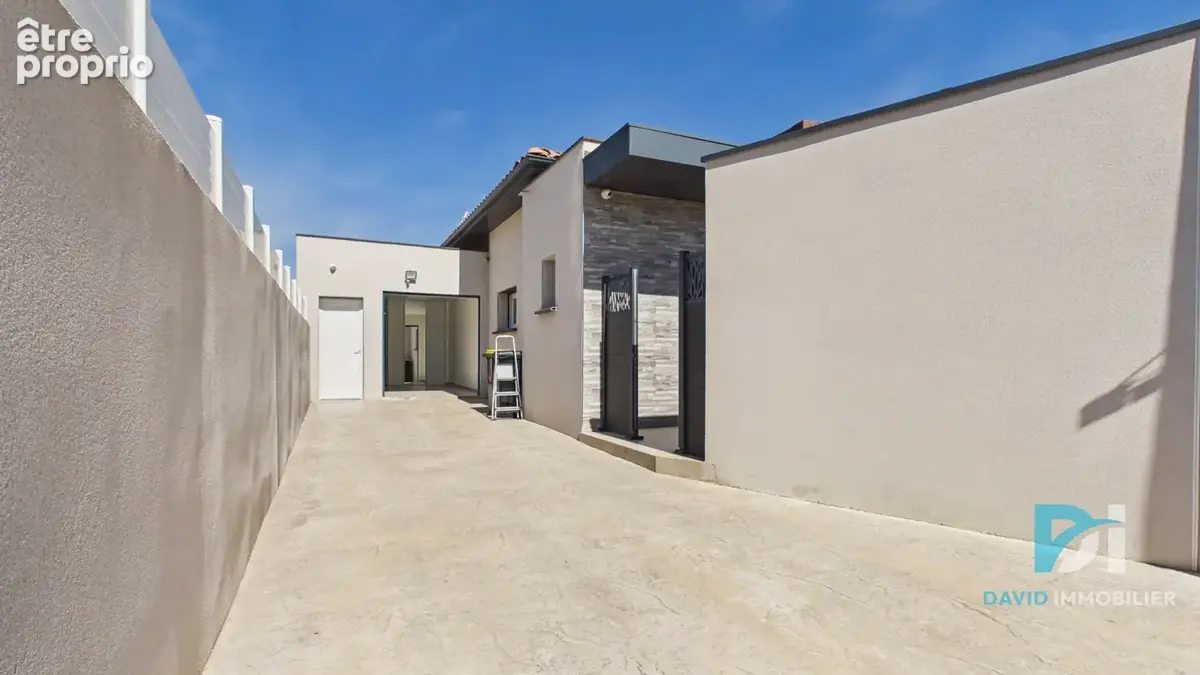 Villa plain-pied avec piscine - photo 12