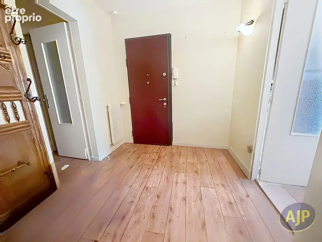 Appartement Les Sables D Olonne 3 pièce(s) 91 m2 avec garage - photo 2
