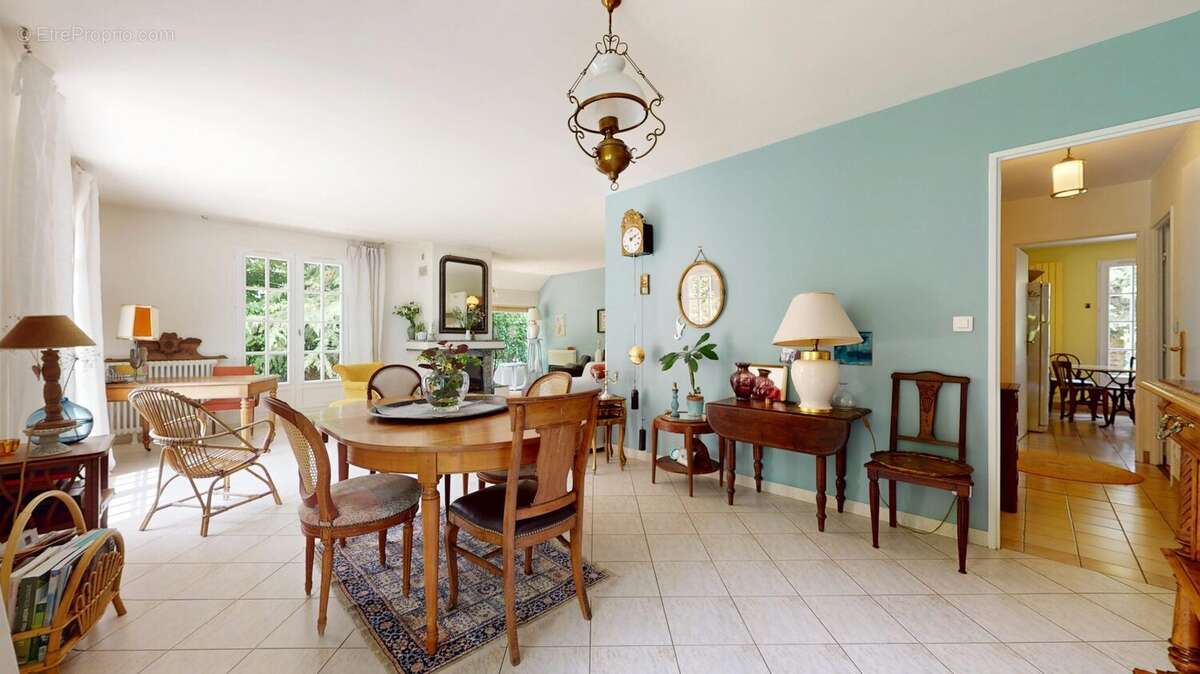 Maison à MAROLLES-EN-BRIE