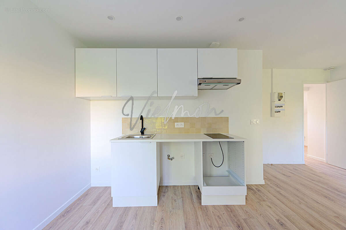Appartement Saint Germain En Laye 2 pièce(s) 24.71 m2 - photo 5